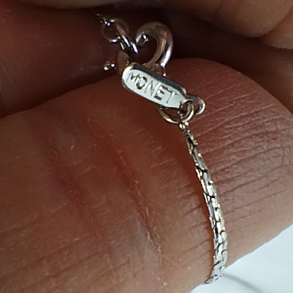 Vintage Monet Cat Pendant on Silver Tone Chain - Picture 4 of 4